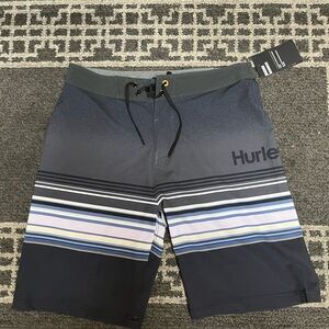 Hurley Men's Gray and Black Striped Board Shorts